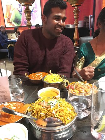 Parivaar Indian Restaurant - QLD Tourism 0