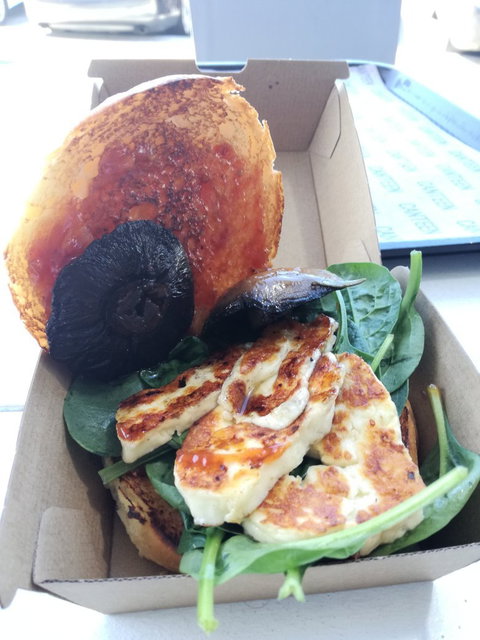 Canteen Trigg - Queensland Tourism 5