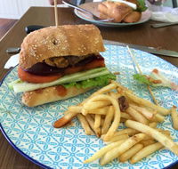 The Jolly Pig - Queensland Tourism