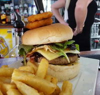 Burlington Hotel Bunbury - Queensland Tourism