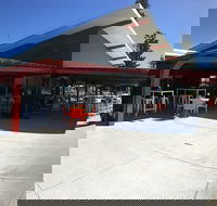 Hello Summer Beach Kiosk - Queensland Tourism