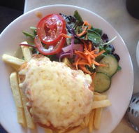 Henrys Cafe  Brasserie - Queensland Tourism