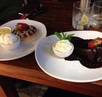 Waters Edge Cafe  Restaurant - Queensland Tourism