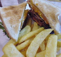 Eaton Tavern - QLD Tourism