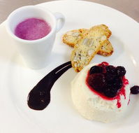 Flutes Restaurant - QLD Tourism