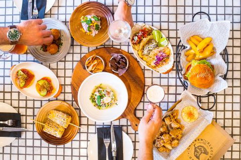 Electra House Hotel - Queensland Tourism 0