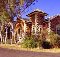 Mad Clappin' Harry's - Queensland Tourism