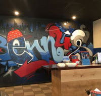Benny's American Takeaway - Queensland Tourism