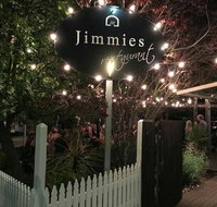 Jimmies on the Summit - Queensland Tourism