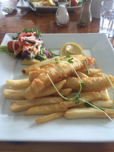 Roger's Deli - QLD Tourism 1