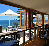 Penneshaw Hotel - QLD Tourism