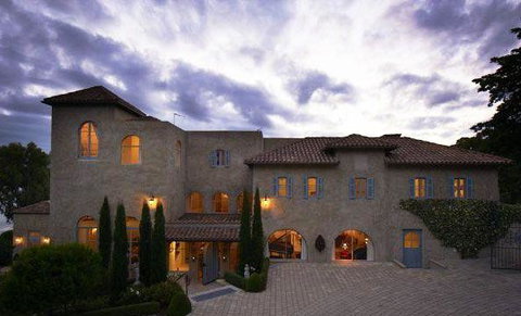 Bruni's Restaurant At Villa Howden - QLD Tourism 14