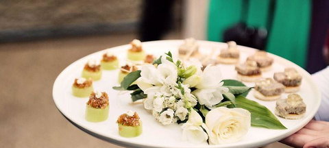 Bruni's Restaurant At Villa Howden - QLD Tourism 1