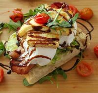 Deedot Coffee House - QLD Tourism