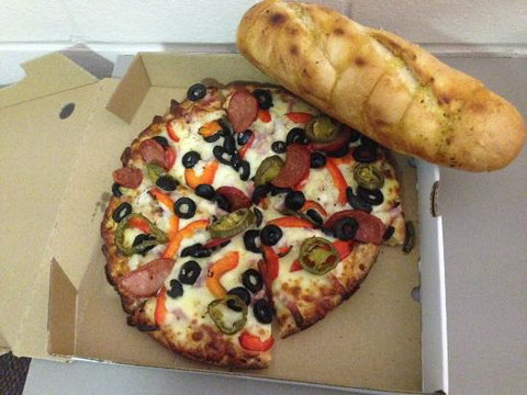 The Pizza Place - Queensland Tourism 0