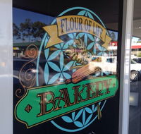 Hollywood Bakery and Cafe - QLD Tourism