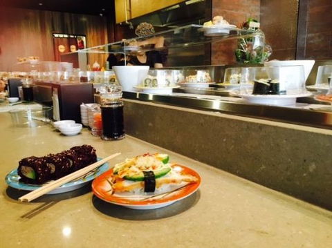 Sushi At Palm Beach - Queensland Tourism 0