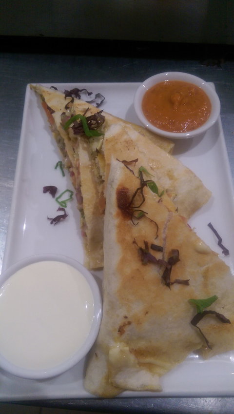 Dish Restaurant - Queensland Tourism 3