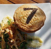 Sevenhill Hotel - Queensland Tourism