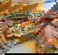 Hummingbirds Natural Pantry  Cafe - Queensland Tourism