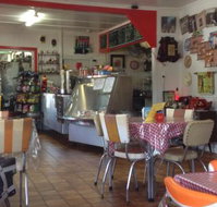 Mjs Retro  Vintage Wares - Queensland Tourism