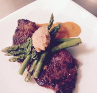 Palms Restaurant  Bar - Queensland Tourism