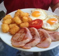 Smiley Piggy Cafe - Queensland Tourism