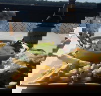 Tin Can Bay Yacht Club Inc - Queensland Tourism