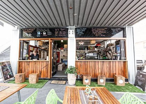 Beans & Greens Cafe - Queensland Tourism 0