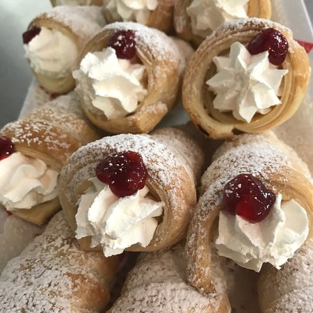 Doomadgee Bakery - Queensland Tourism 0
