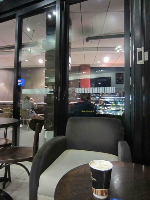 Gloria Jeans Robina - Queensland Tourism 1