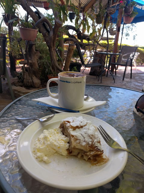 Muggachinno's - Queensland Tourism 3