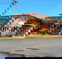 The Royal Hotel Meandarra - Queensland Tourism