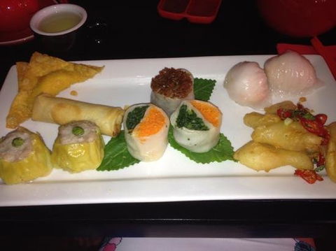 Yum Cha Cafe - QLD Tourism 0