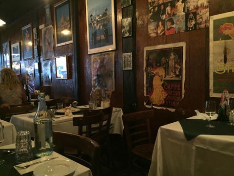 Amici Trattoria - QLD Tourism 0