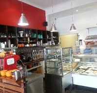 Armstrong Street Foodstore - Queensland Tourism