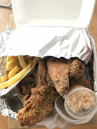 Chicken Episode - QLD Tourism 0
