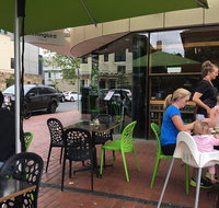 Hummingbird Elwood Cafe - QLD Tourism