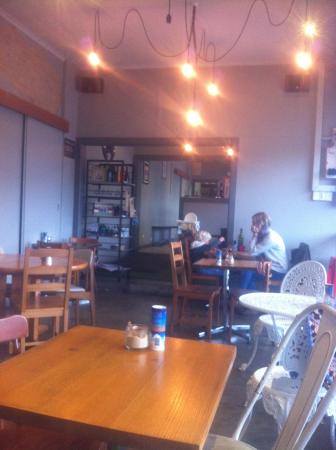 Lady Bower - Queensland Tourism 0