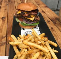 That Burger Joint - Queensland Tourism