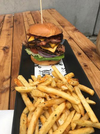 That Burger Joint - QLD Tourism 0