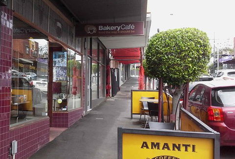 Bakery Cafe On High - QLD Tourism 0
