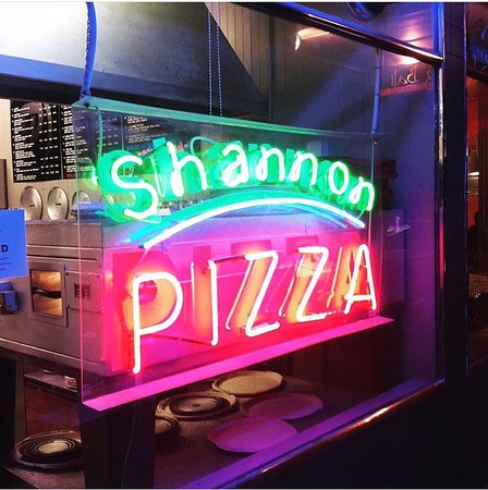 Shannon Pizza - QLD Tourism 0