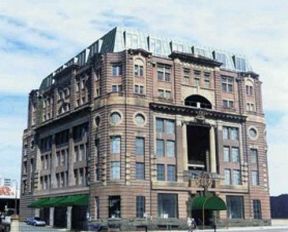 Adina Apartment Hotel Sydney Central - Queensland Tourism 0