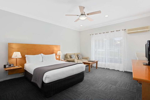 Comfort Inn, The International - Queensland Tourism 6