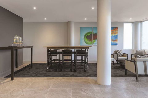 Rendezvous Hotel Perth Central - Queensland Tourism 3