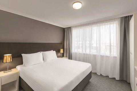 Rendezvous Hotel Perth Central - Queensland Tourism 7