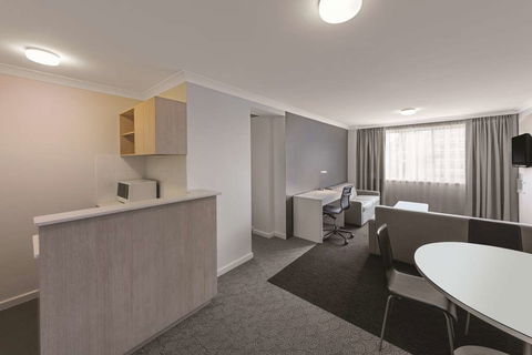 Rendezvous Hotel Perth Central - Queensland Tourism 8