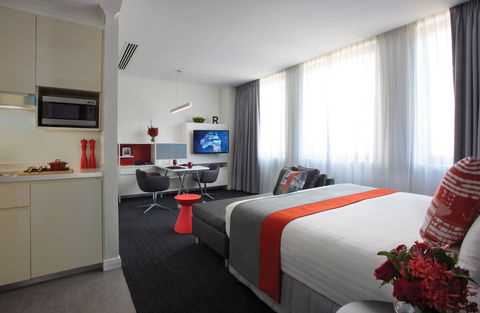 Citadines St Georges Terrace - Queensland Tourism 3