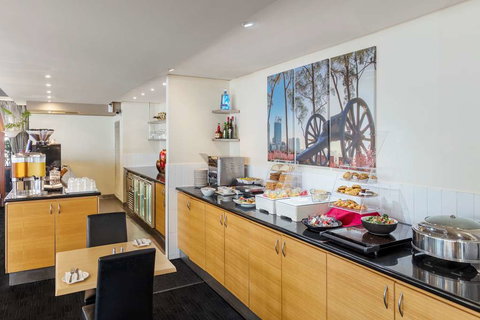 Nesuto Mounts Bay Perth Apartment Hotel - QLD Tourism 9